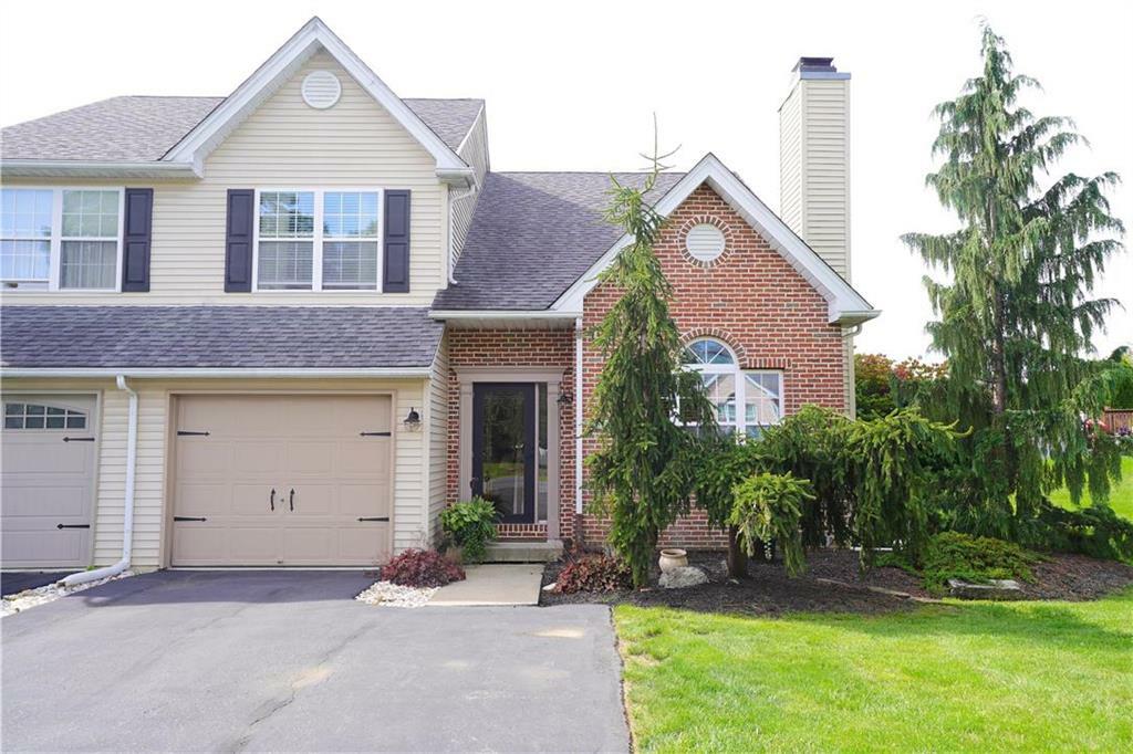 Property Photo:  2170 Briarwood Drive  PA 18037 