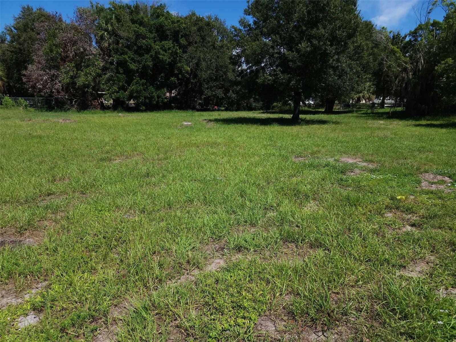 Property Photo:  612 13th Avenue W  FL 34205 