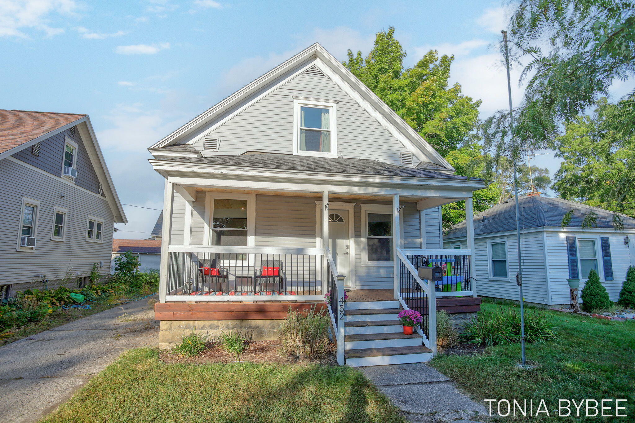 Property Photo:  452 Harrison Avenue  MI 49423 