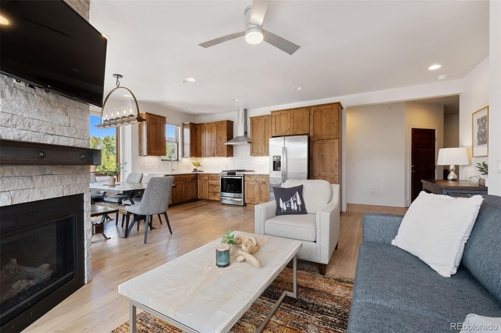 Property Photo:  1080 Blue River Parkway 304  CO 80498 