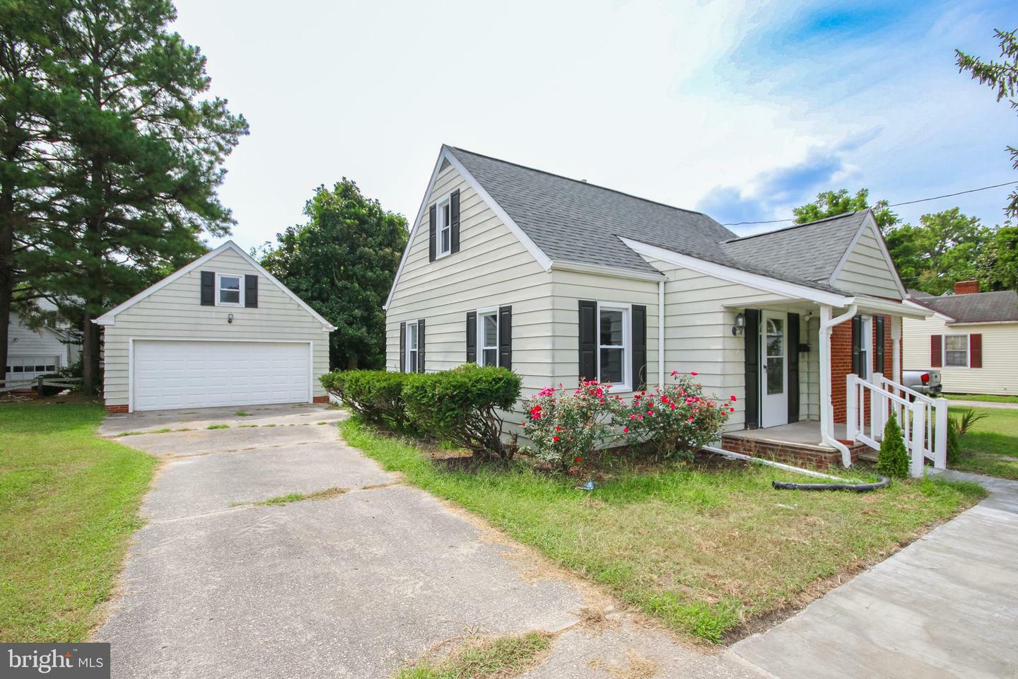 Property Photo:  1112 E Church Street  MD 21804 