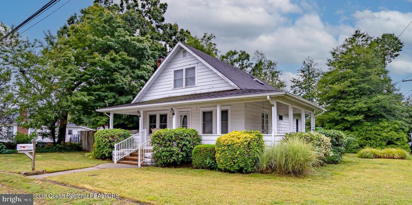 Property Photo: 200 Forepeak Avenue NJ 08722