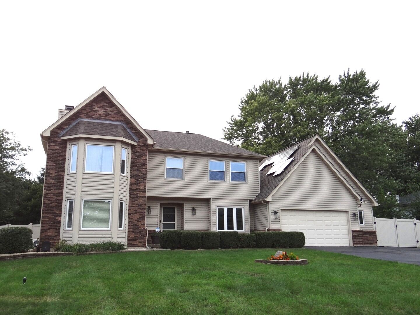 Property Photo:  10S558 Curtis Lane  IL 60564 