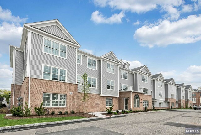 Property Photo: 5306 Rio Vista Lane NJ 07647