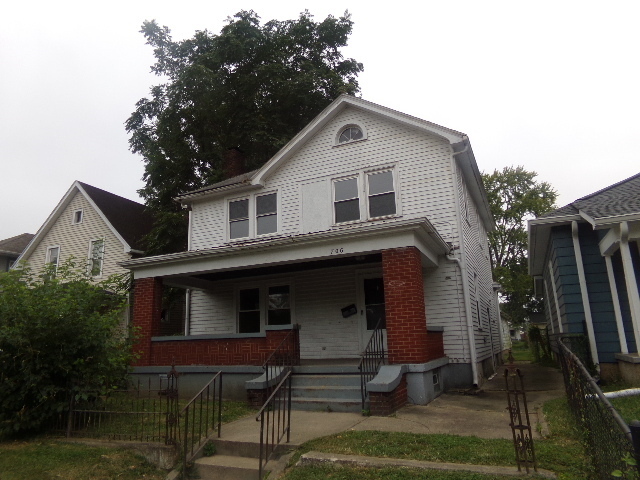 Property Photo:  706 Malvern St  OH 45042 