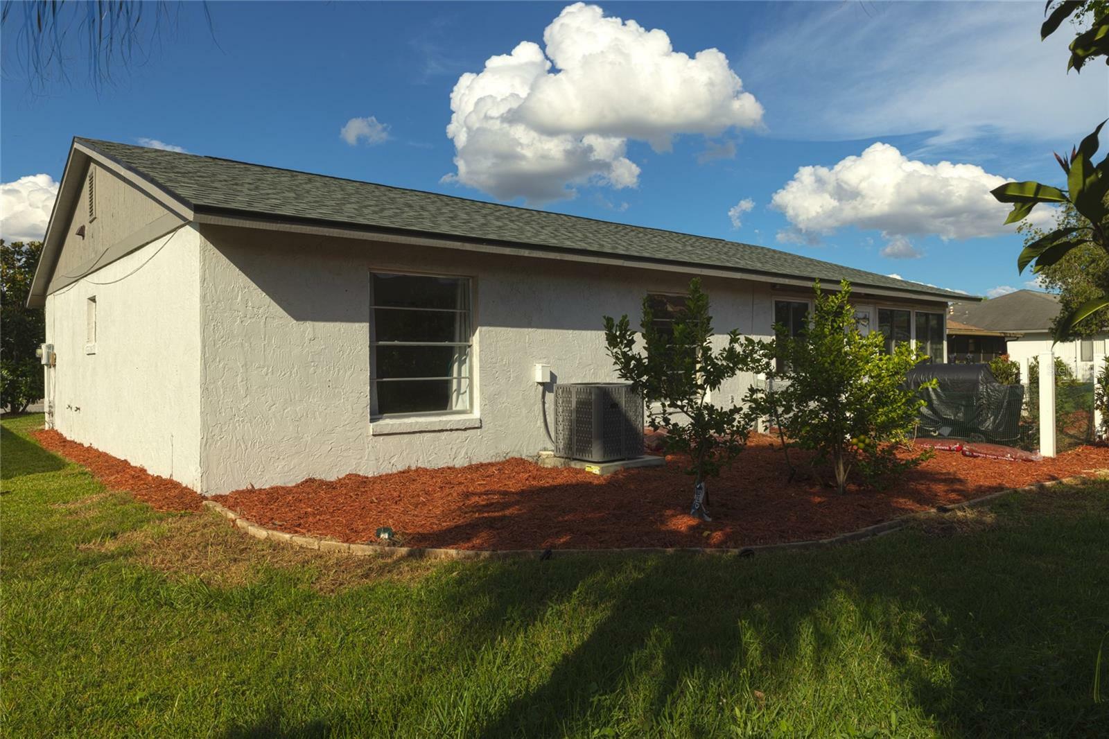 Property Photo:  5520 Silent Brook Drive  FL 32821 