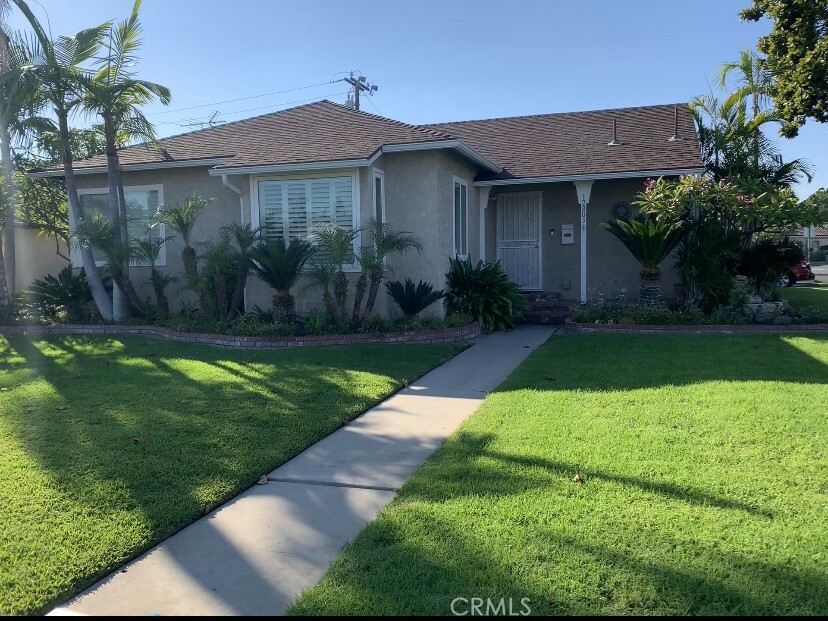 12803 Morning Avenue  Downey CA 90242 photo