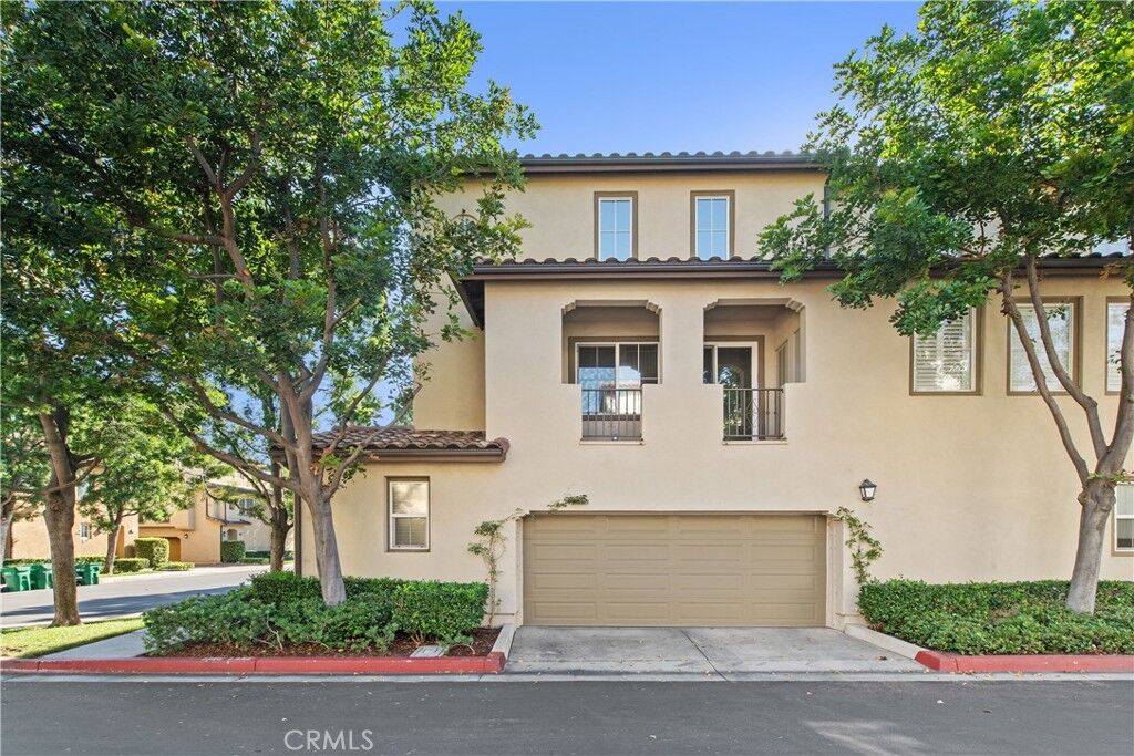 Property Photo:  143 Lockford  CA 92602 