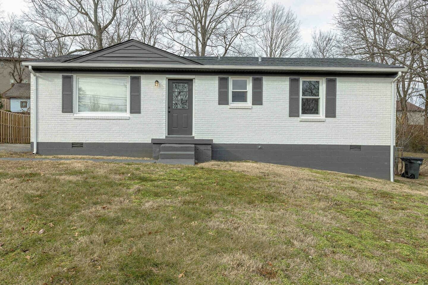 323 Granada Dr  Columbia TN 38401 photo