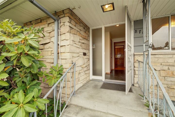 Property Photo: 8709 23rd Avenue NW WA 98117