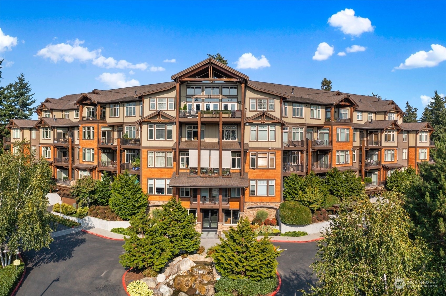 11801 Harbour Pointe Boulevard 407  Mukilteo WA 98275 photo