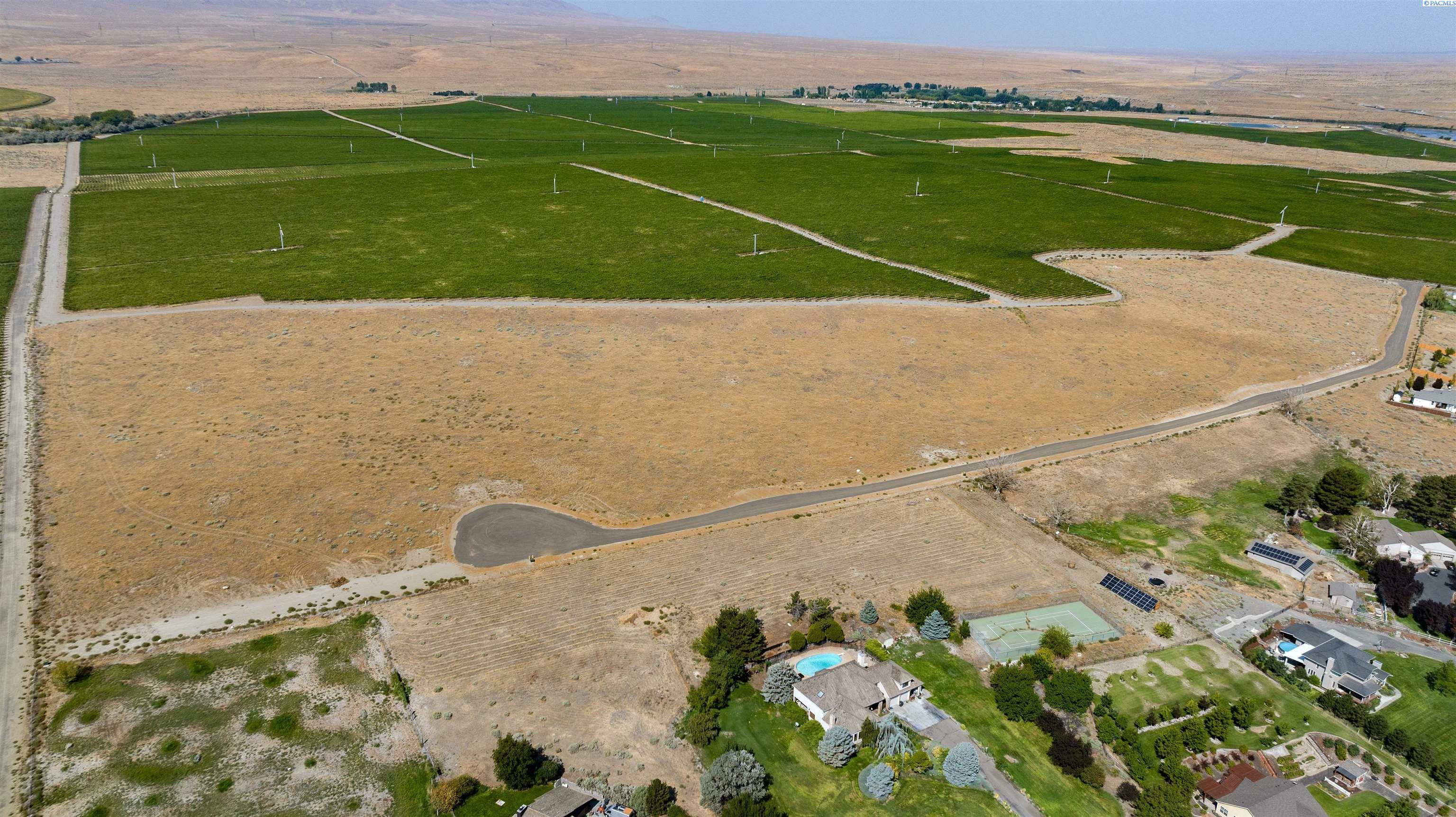 105624 N Harvest Hill Pr NE  West Richland WA 99353 photo