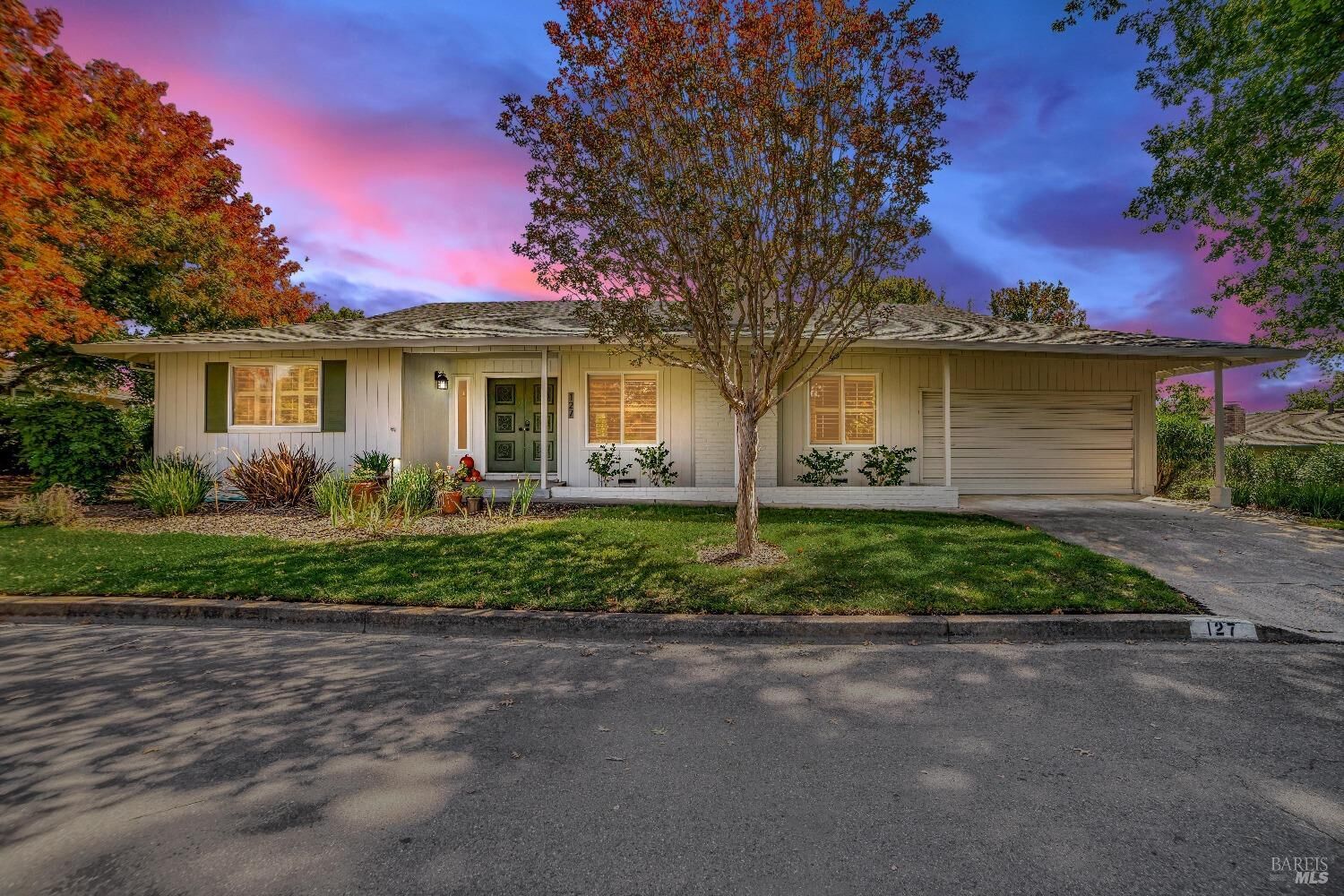 Property Photo:  127 Mountain Vista Circle  CA 95409 