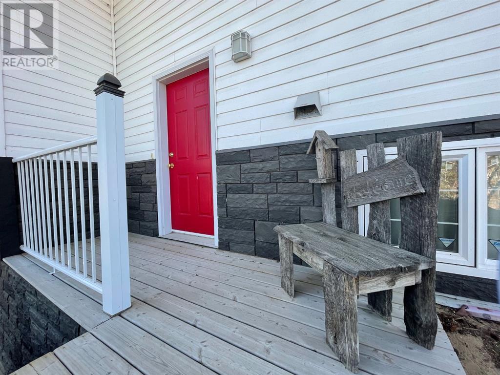 Property Photo: 503 Makwa Drive SK S0M 1L0
