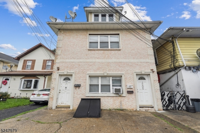 Property Photo:  1205 Salem Ave  NJ 07205 