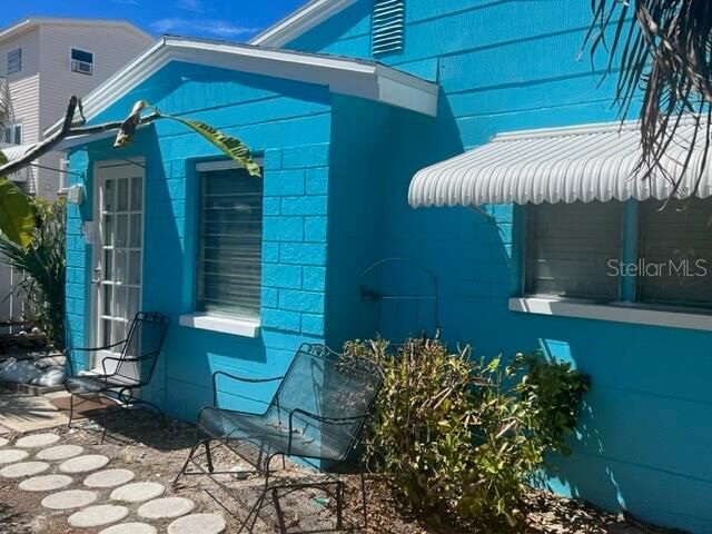 Property Photo:  40 82nd Avenue  FL 33706 
