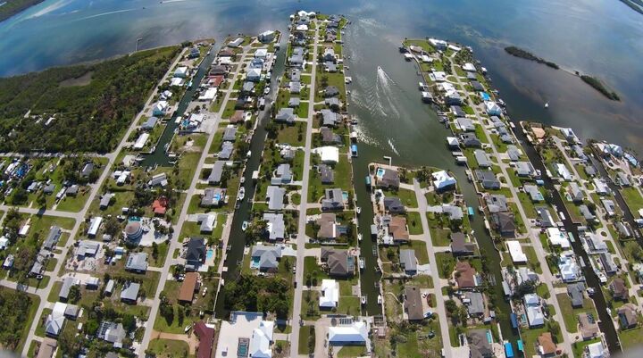 Property Photo:  1969 Mississippi Avenue  FL 34224 