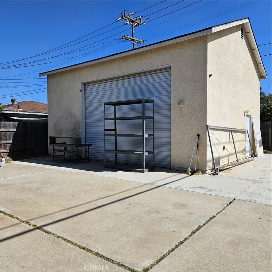 Property Photo:  221 W Orchard Street  CA 93458 