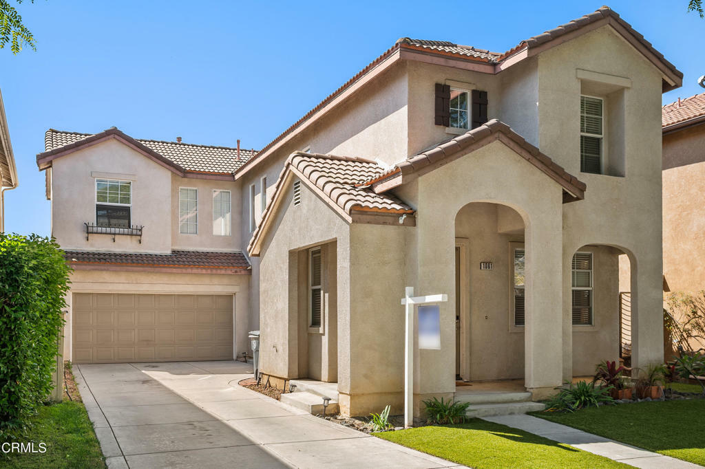 Property Photo: 1061 Entrada Dr Drive CA 93030