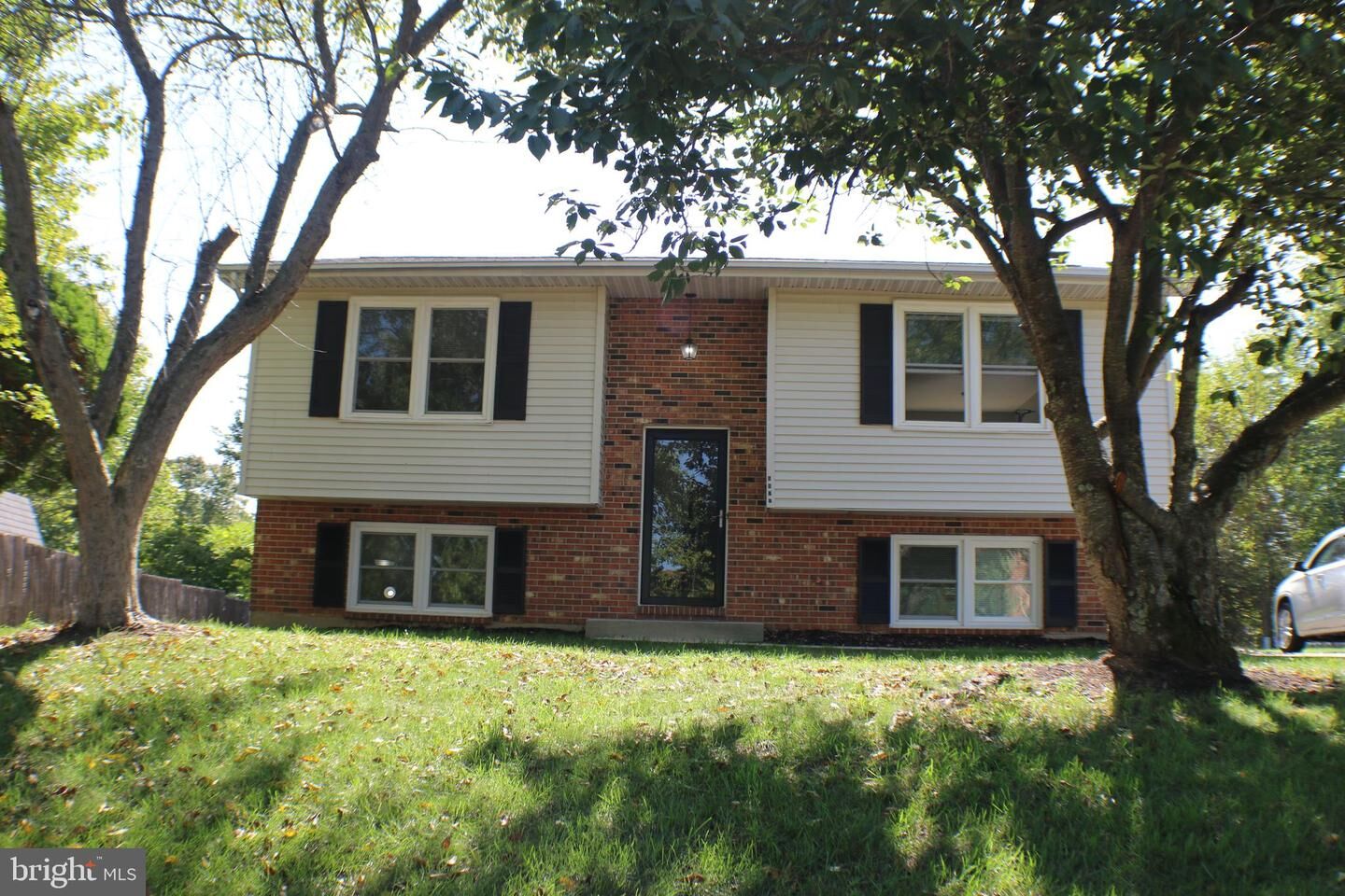 Property Photo: 5077 Macnamara Drive VA 22407