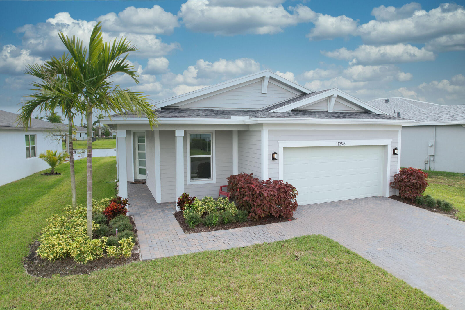 Property Photo: 11396 SW Lyra Drive FL 34987