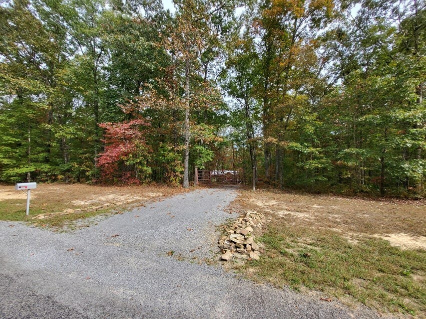 Property Photo:  554 Woodland Ridge Road  TN 37327 