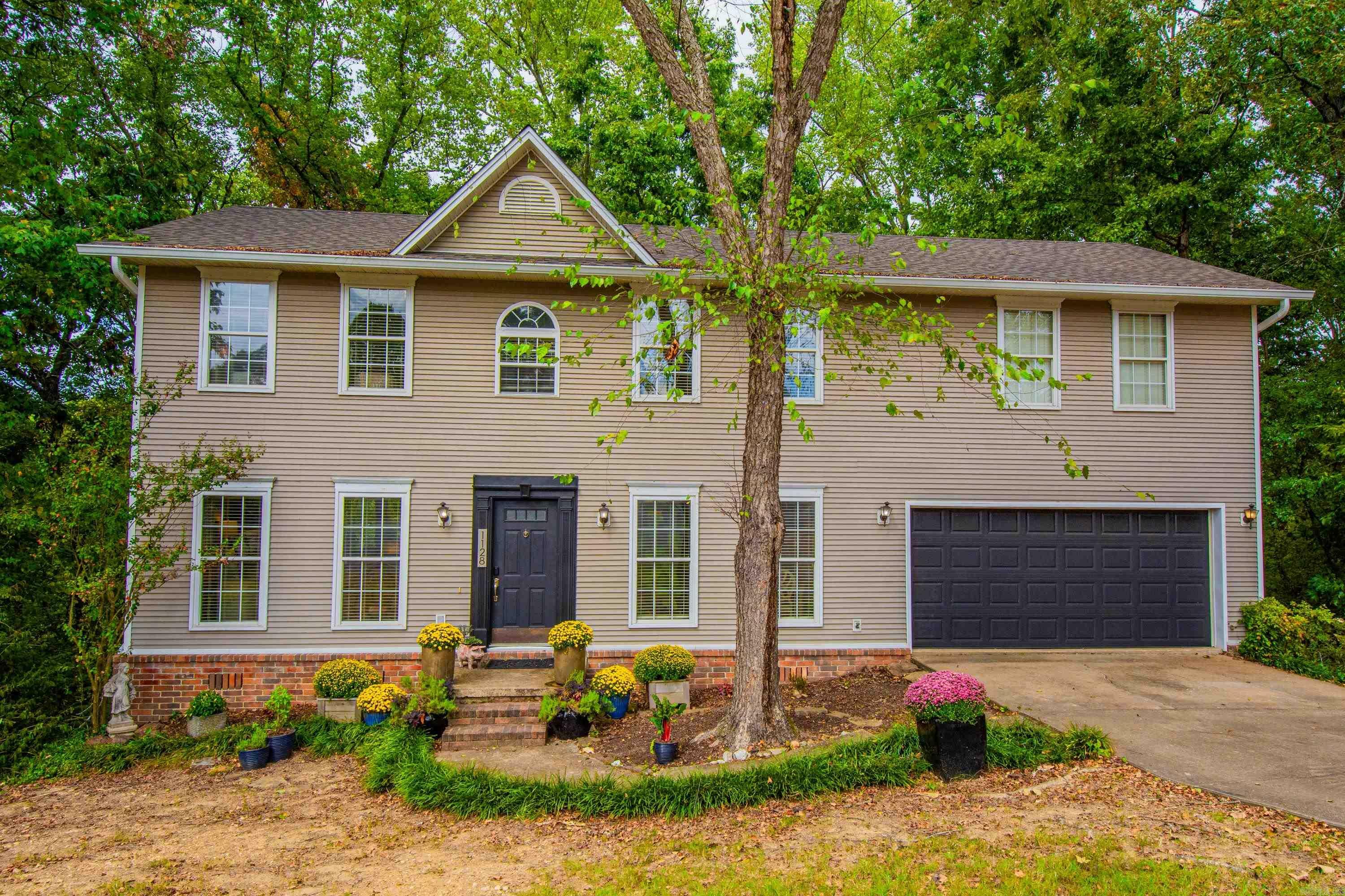 Property Photo:  1128 Norwich Drive  AR 72019 