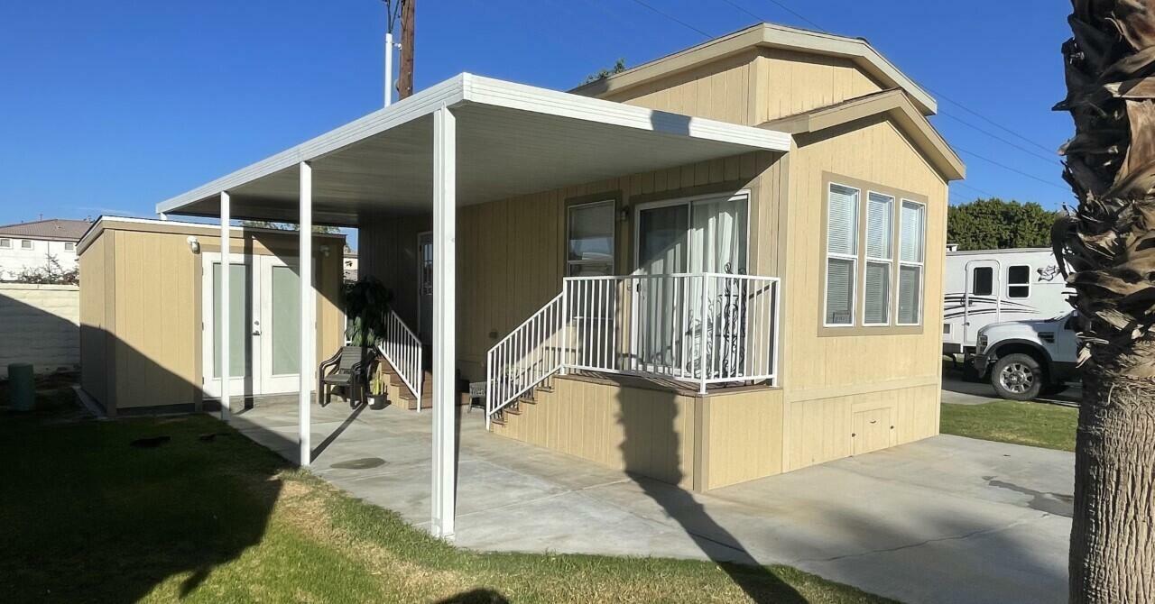 Property Photo:  84136 Ave 44, #316  CA 92203 