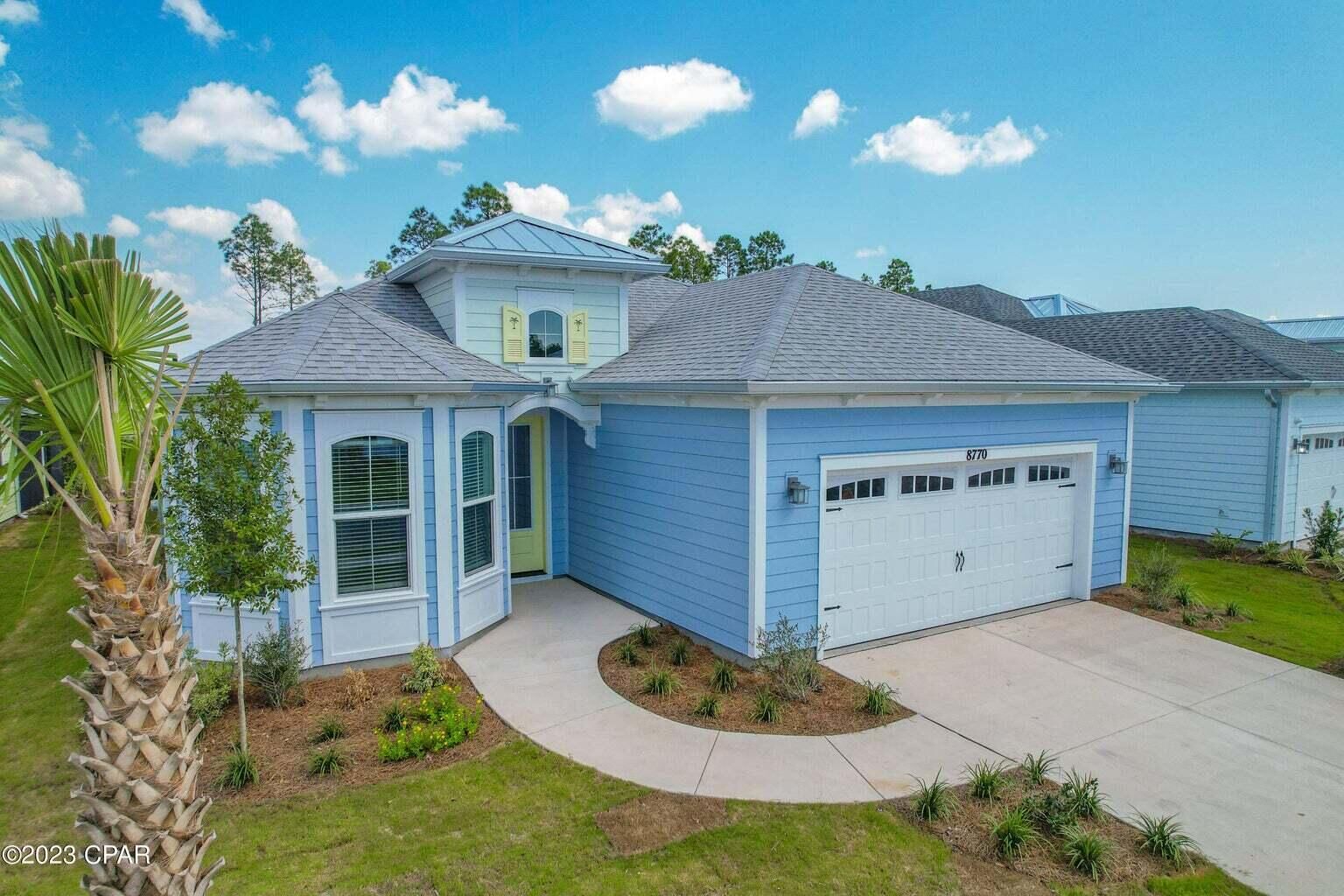 Property Photo:  8770 Coral Reef Way  FL 32413 