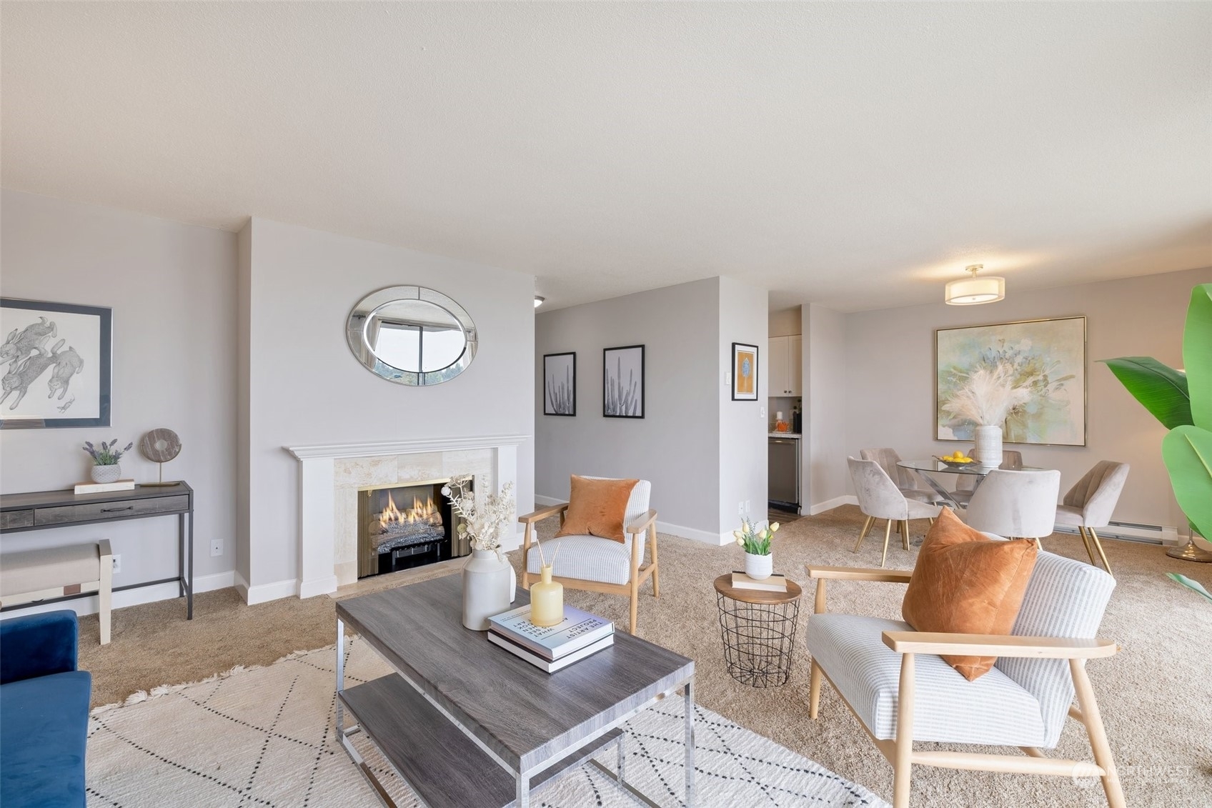 Property Photo: 4540 8th Avenue NE 705 WA 98105