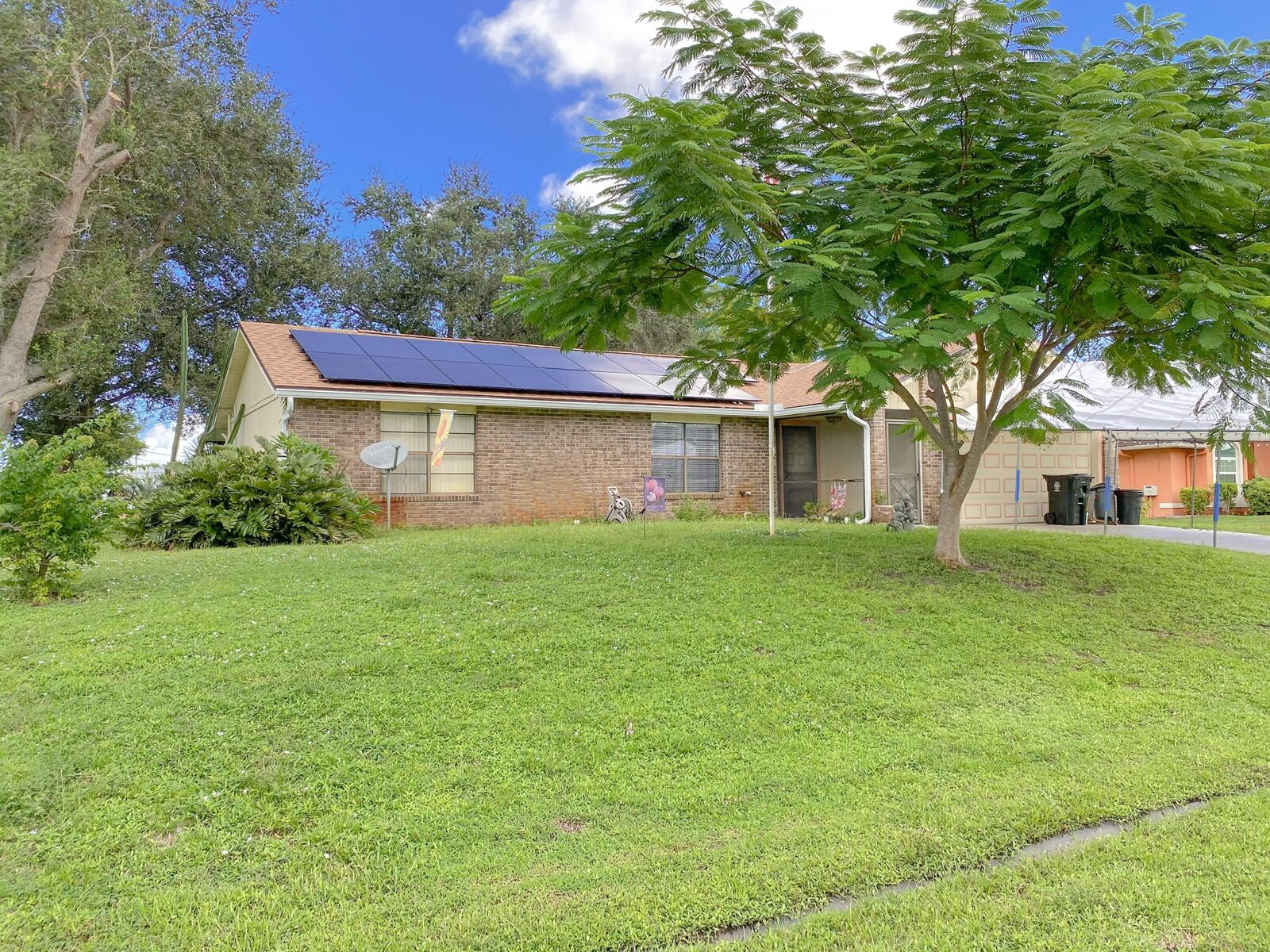 Property Photo: 189 SW Covington Road FL 34953