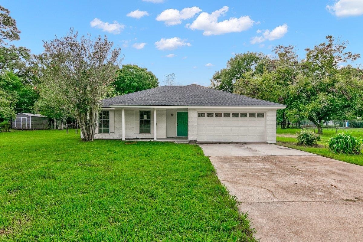 Property Photo:  6079 Jack Ave  TX 77640 