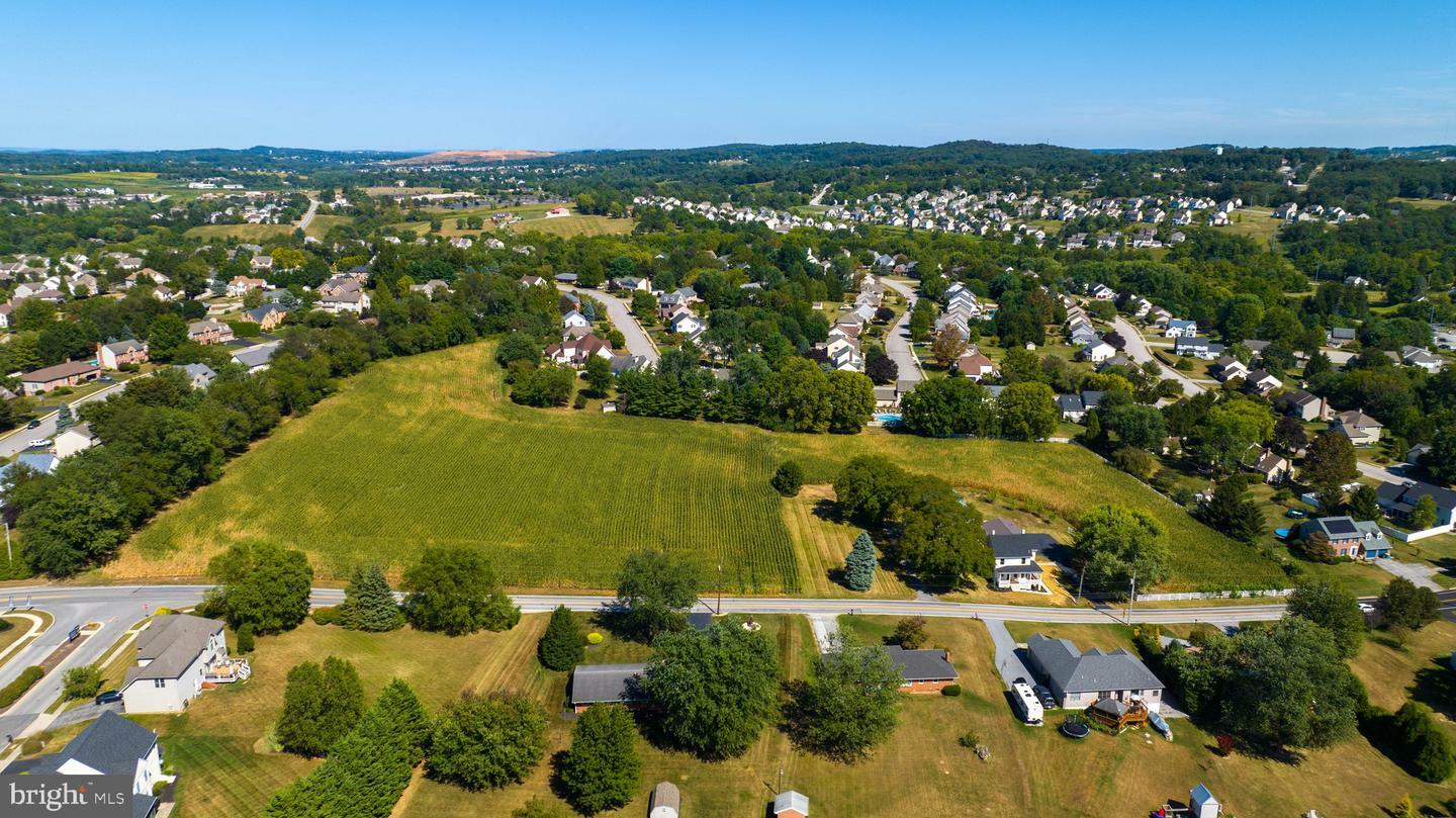 Property Photo:  Lot 5 Berkeley Model Chestnut Hill Road  PA 17402 