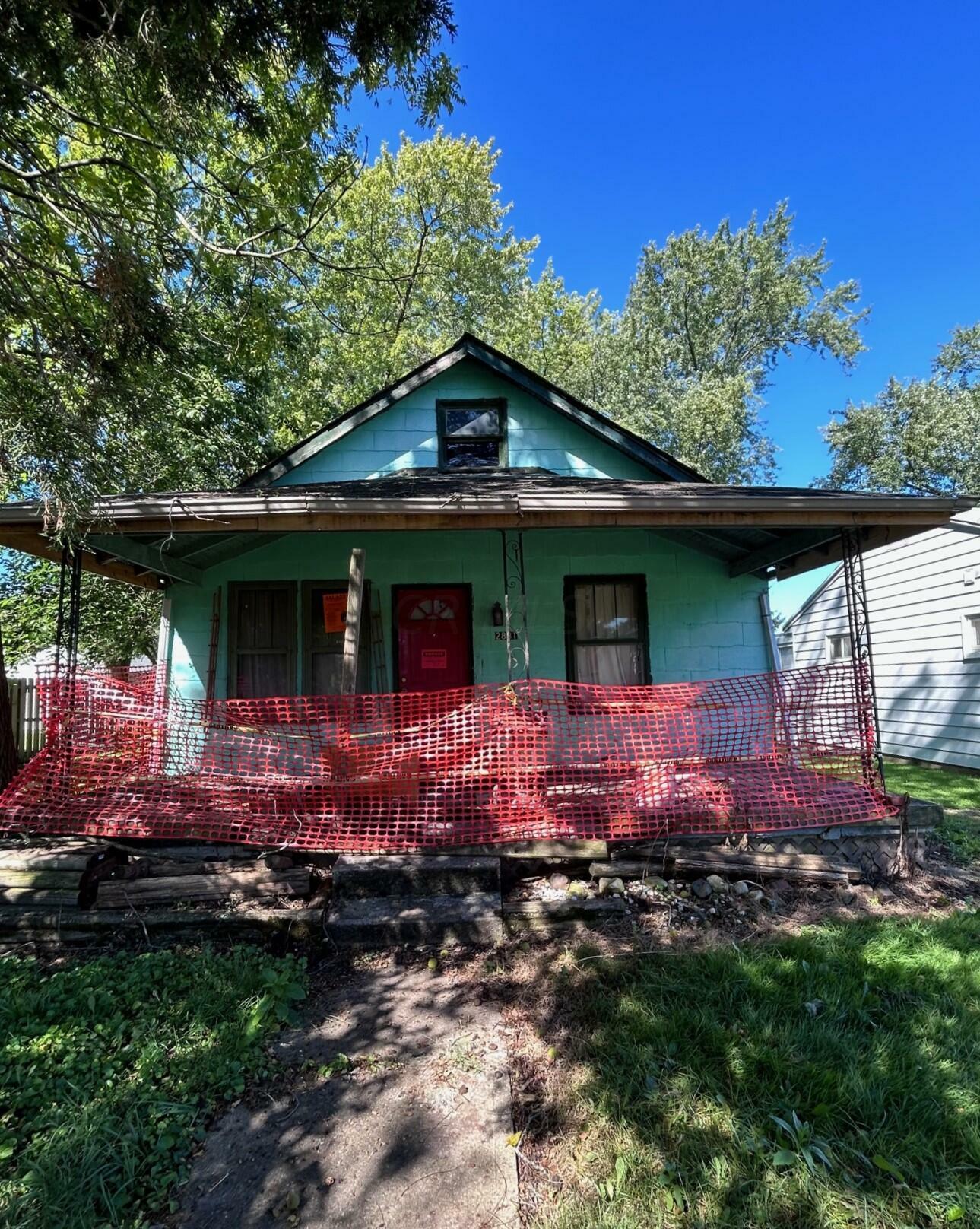 Property Photo: 2881 Ontario Street OH 43224