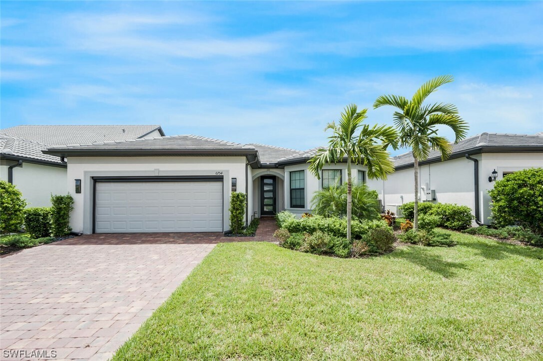 Property Photo:  6754 Pennyroyal Drive  FL 34114 