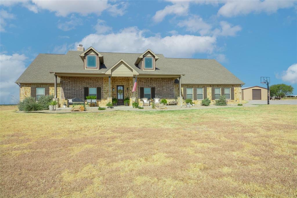 Property Photo:  2100 Lazy Bend Road  TX 76066 