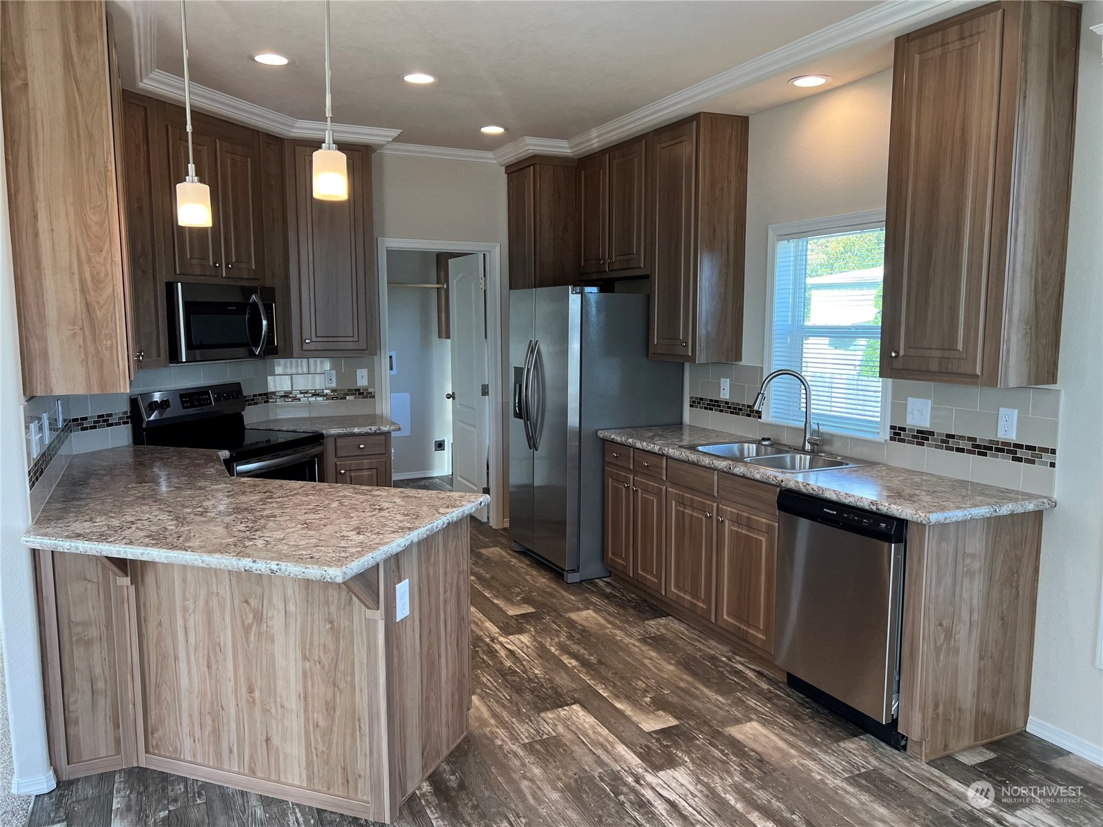 Property Photo:  225 NE Ernst Street 40  WA 98277 