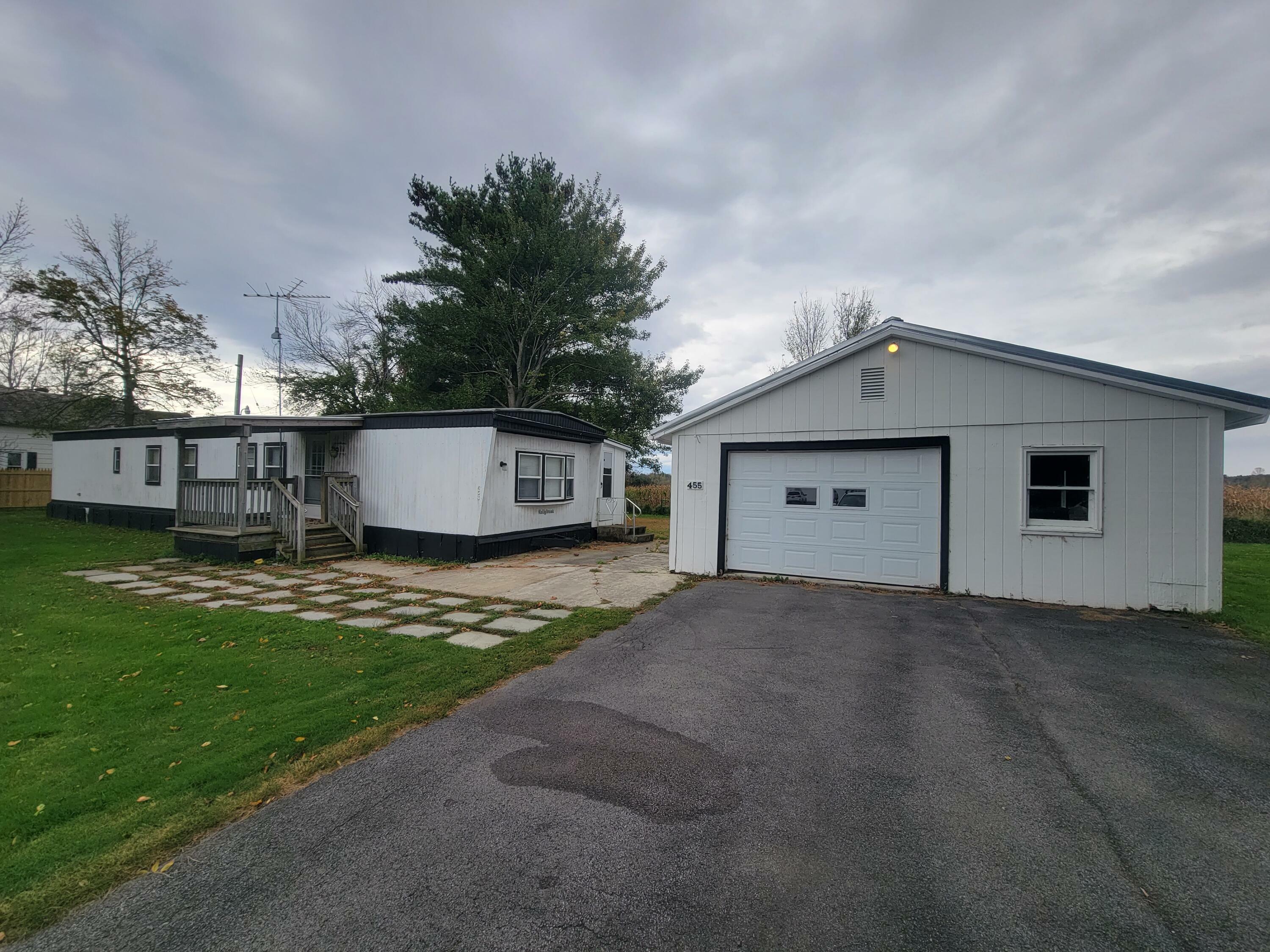 Property Photo:  455 Hayford Road  NY 12919 