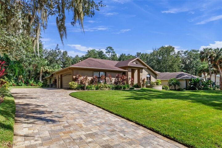 Property Photo: 2357 Westminster Terrace FL 32765