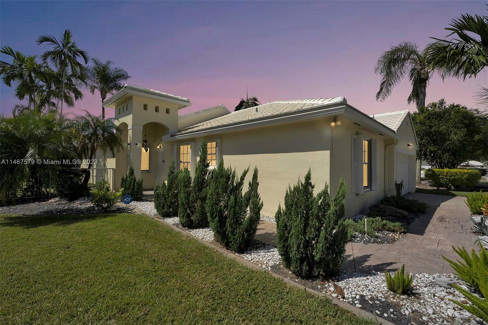 Property Photo:  15200 Wilshire Way  FL 33027 