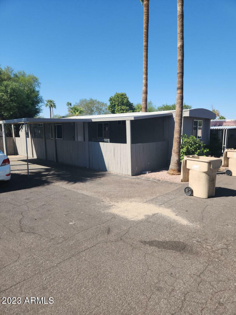 Property Photo: 1304 E Bell Road AZ 85022