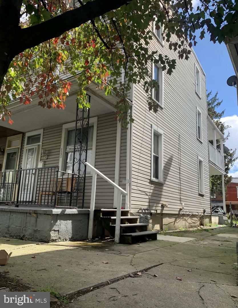 Property Photo:  1353 Liberty Street  PA 17103 