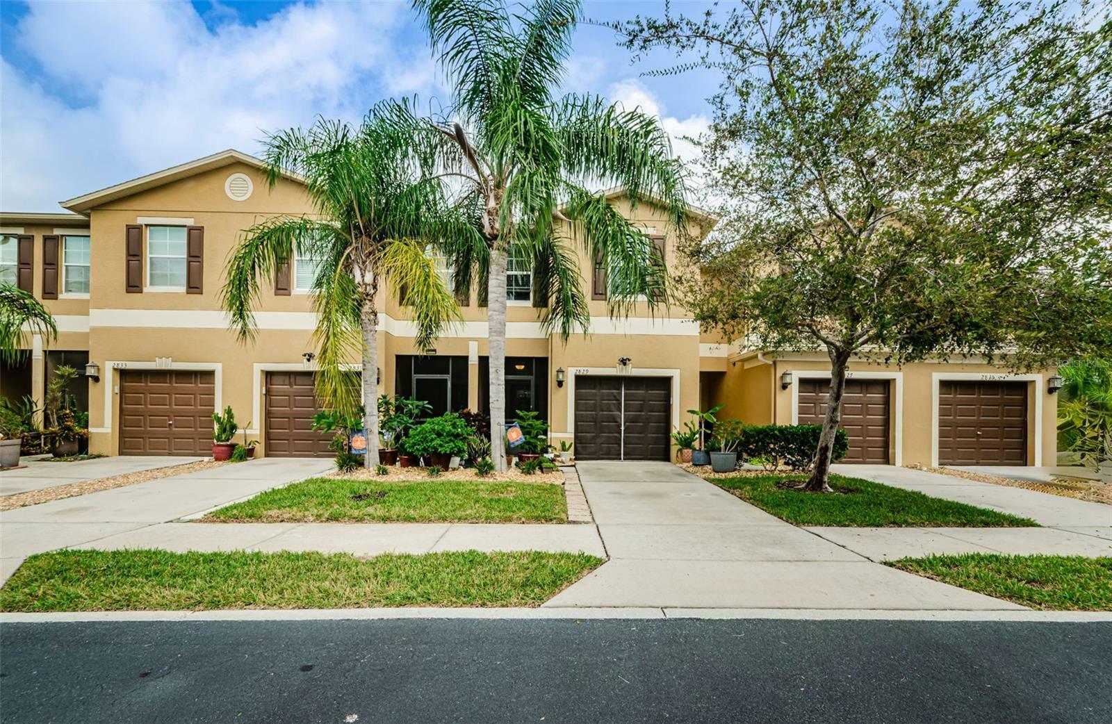 Property Photo:  2829 Lantern Hill Avenue  FL 33511 