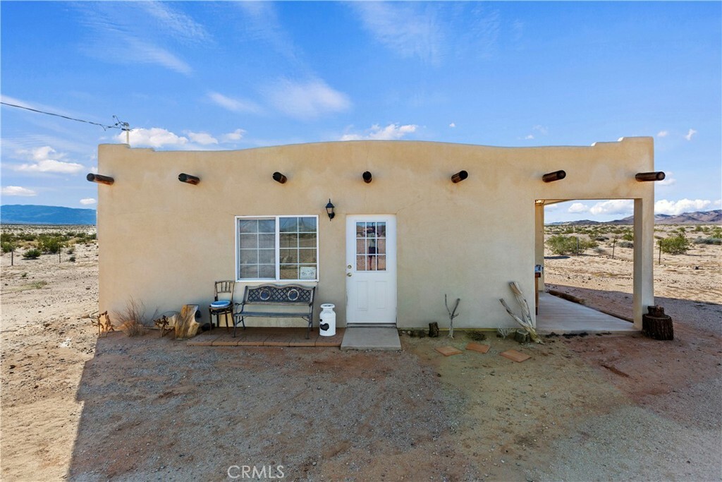 Property Photo:  4033 Godwin Road  CA 92277 