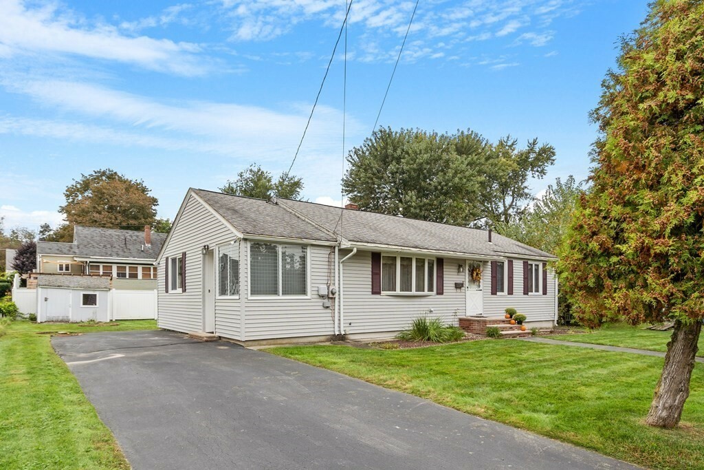 Property Photo:  11 Brian Rd.  MA 01850 