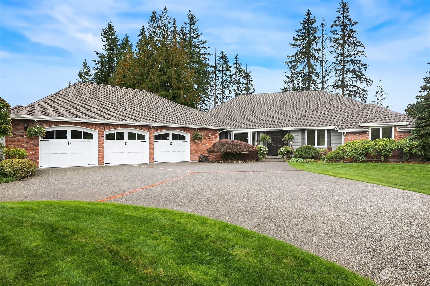 Property Photo:  23605 SE 225th Street  WA 98038 