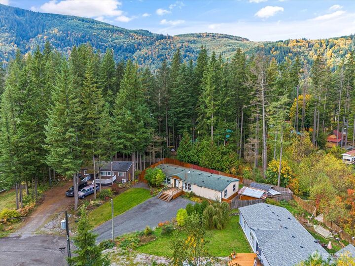 3 bed Maple Falls home for sale 1781 Boulder Valley Lane, Maple Falls