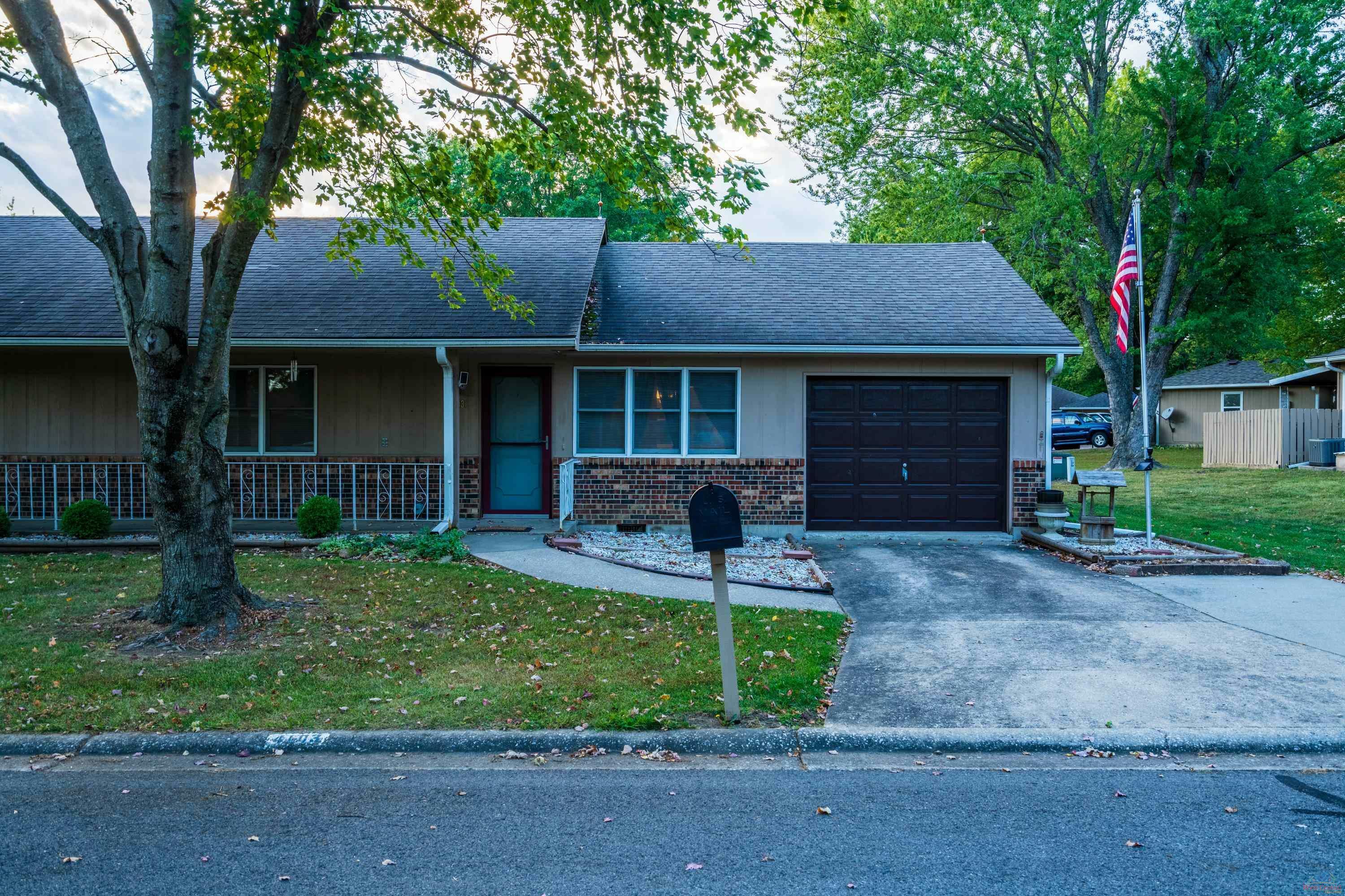 Property Photo: 4103 Briarwood Dr. MO 65301