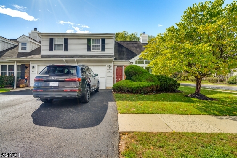 Property Photo:  256 Bloomsbury Ct  NJ 08873 