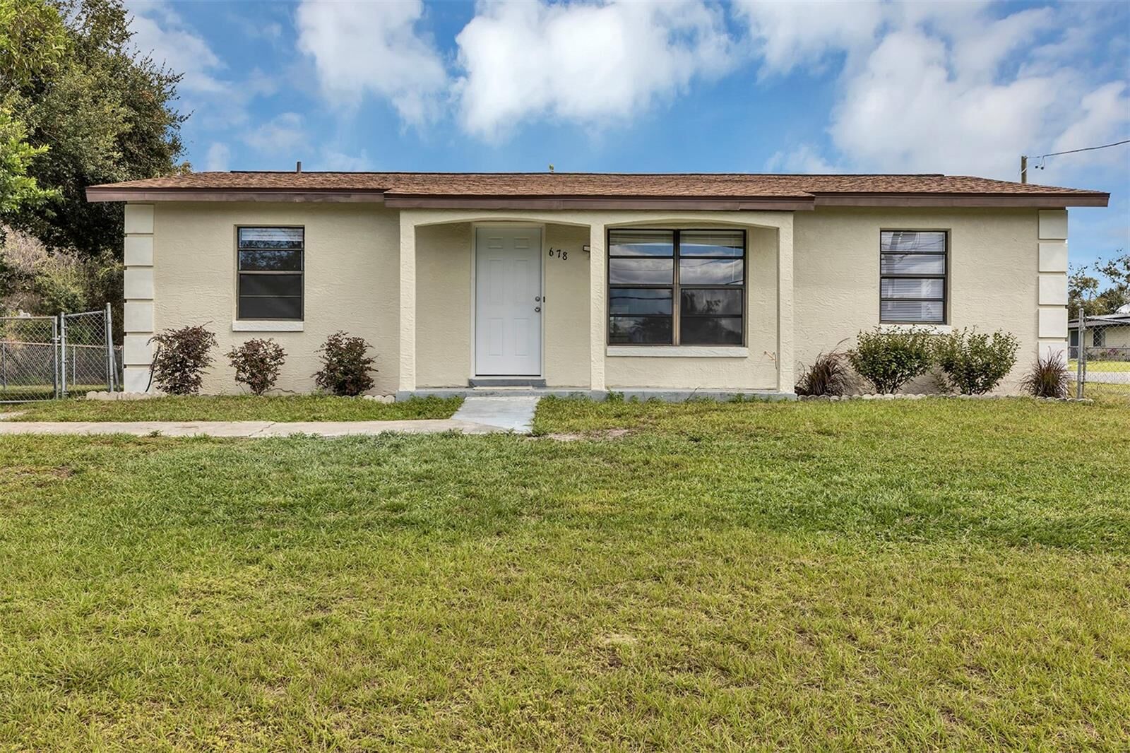 Property Photo:  678 Cavern Terrace  FL 32738 